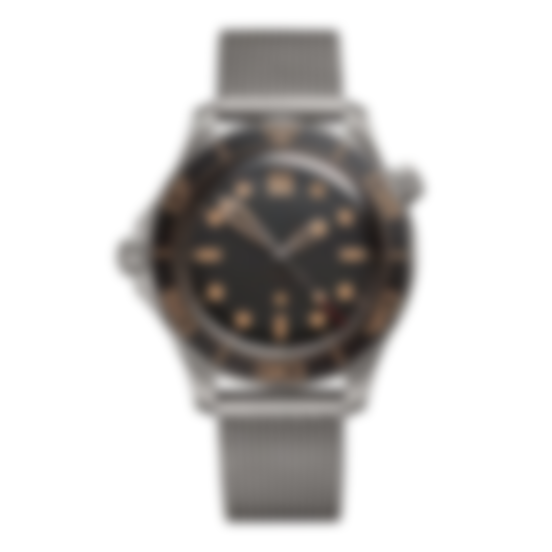 Coast 42 – Black Vintage Dial | Mesh Bracelet | Vintage Edition