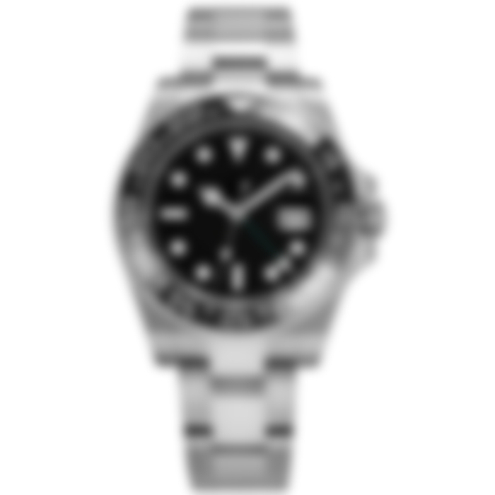 Meridian 40 – Black Dial | Steel Bracelet